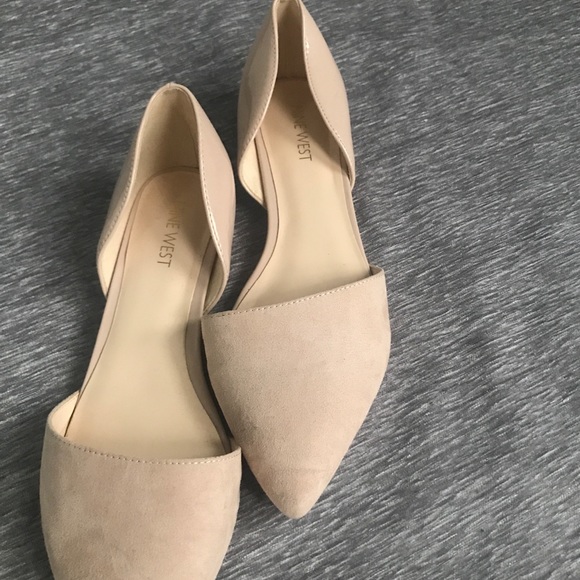 ❌Nine West Grey, Tan, & Black Suede Flats - Picture 4 of 7